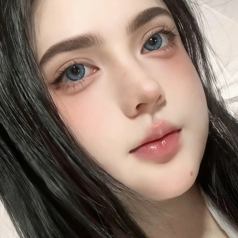 Disposable Colored Contact Lenses