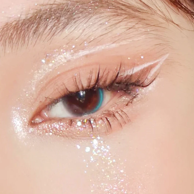 Soft Girl Manga Eyeshadow Palette