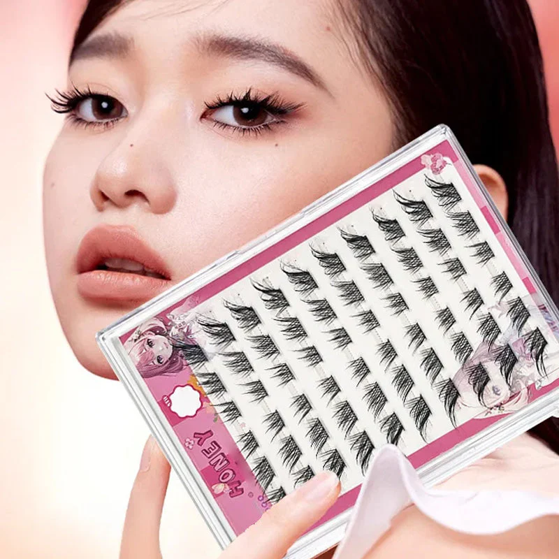 Self-Adhesive Fox-Eye Winged False Eyelashes
