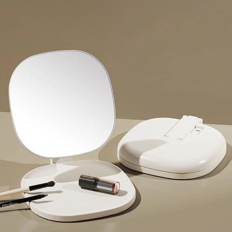 LED Folding High-Definition Makeup Mirror LED Folding High-Definition Makeup Mirror