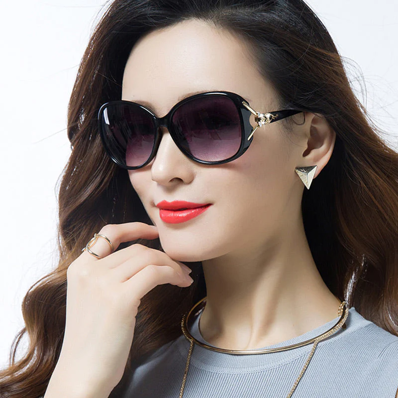 Hot SaleWomen's Oversized Fashion Sunglasses