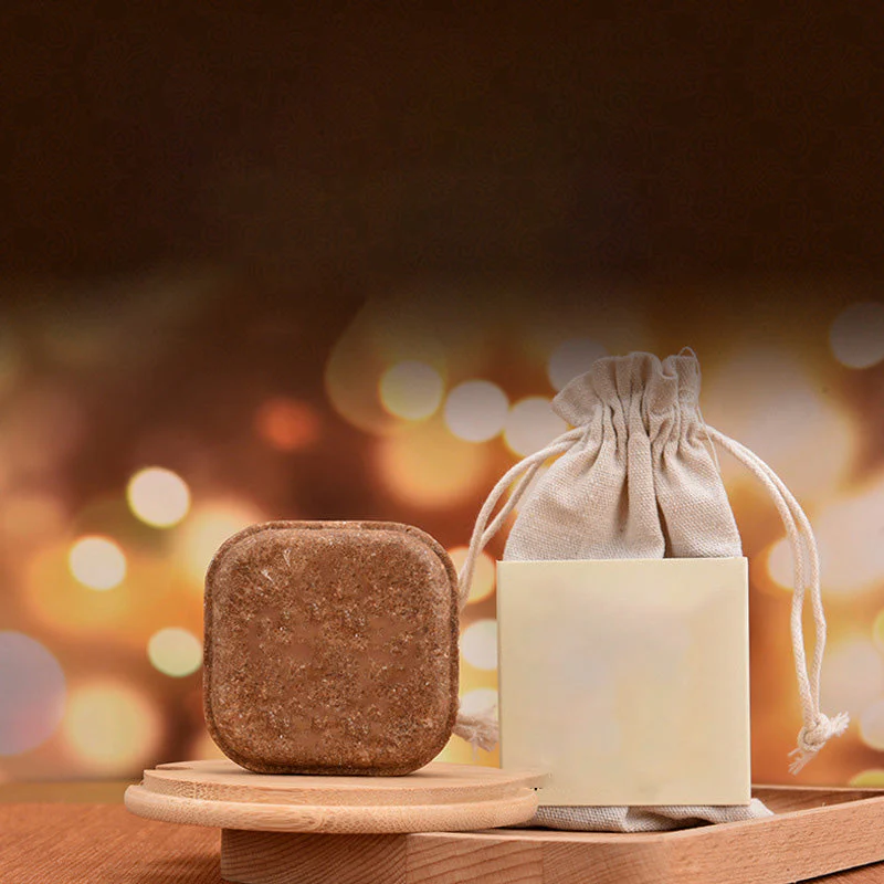 Solid shampoo with natural herbs