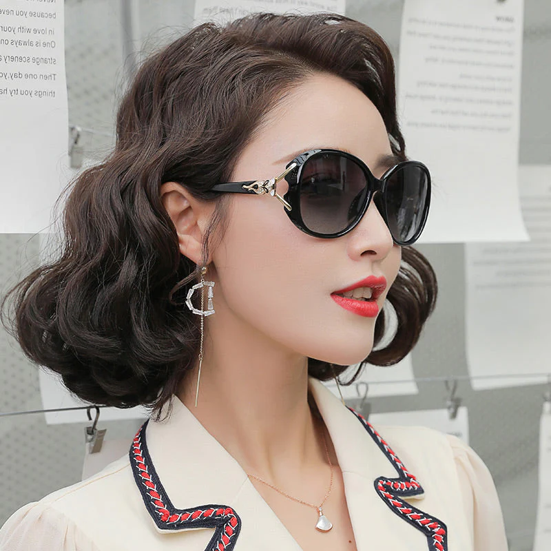 Hot SaleWomen's Oversized Fashion Sunglasses