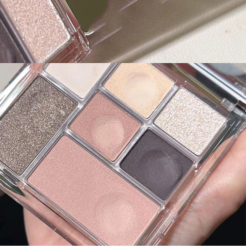 Soft Girl Manga Eyeshadow Palette